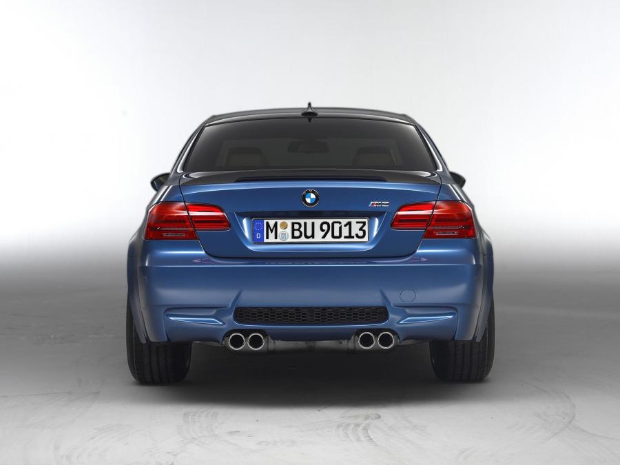  BMW M3 Coupe Competition Package 2010 года  (фото 3 из 5)